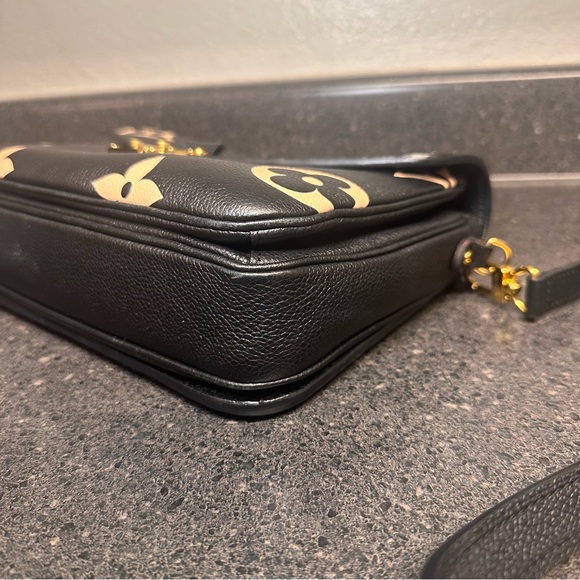 Louis Vuitton Empreinte Pochette Metis Giant Monogram Black - Picture 11 of 16